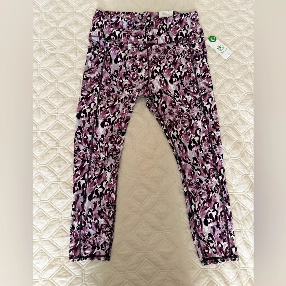 GAIAM Purple & Black Abstract Print Leggings - Picture 1 of 7